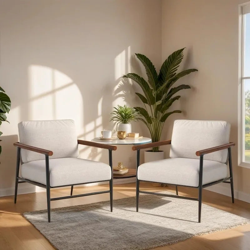 Fauteuil simple et confortable rembourré pour salon