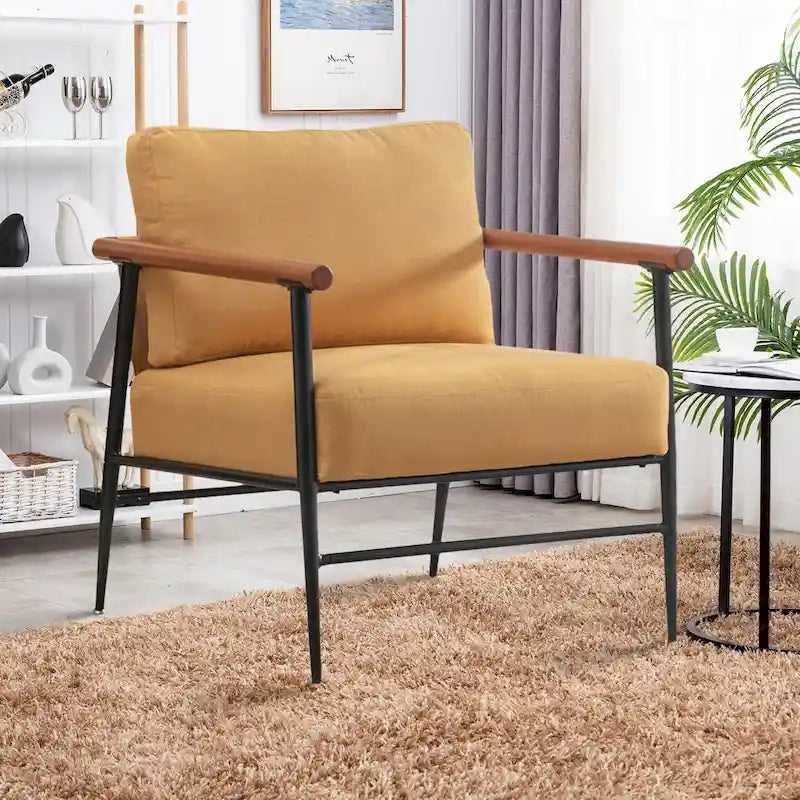 Fauteuil simple et confortable rembourré pour salon