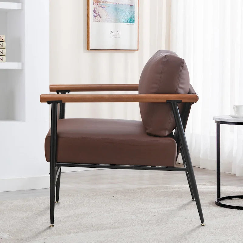 Fauteuil simple et confortable rembourré pour salon
