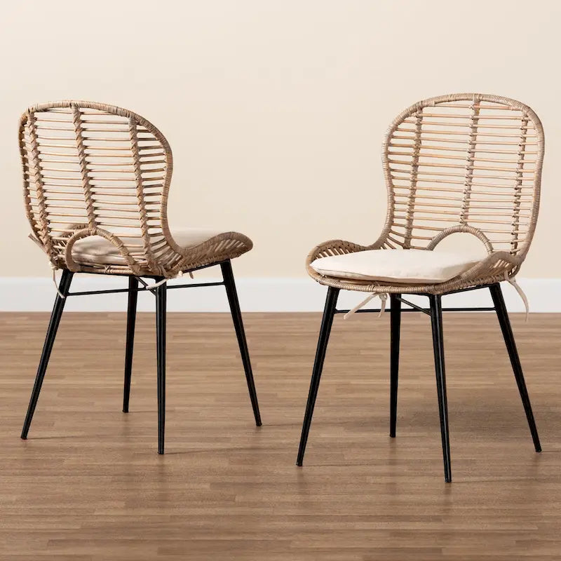 Ensemble de deux chaises en rotin et métal de style bohème moderne