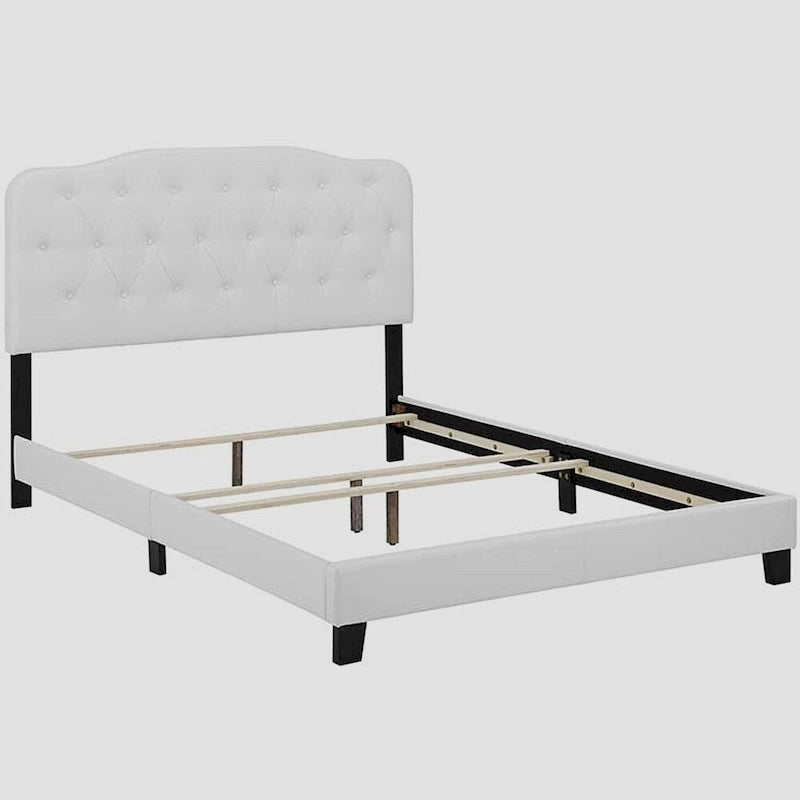 Lit plate-forme double en cuir blanc avec tête de lit capitonnée