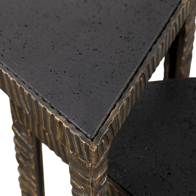 Table d'appoint triangulaire