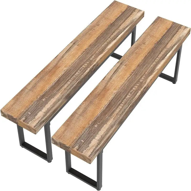 Bancs de table de cuisine intérieure de ferme