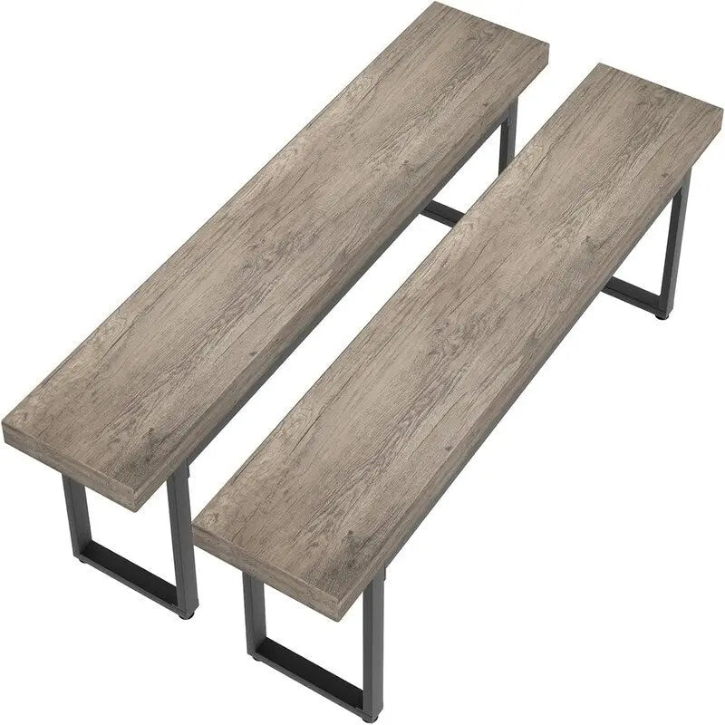 Bancs de table de cuisine intérieure de ferme